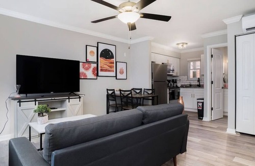 East Ocean View Apartment | OV Mosaic Sunrise Suite