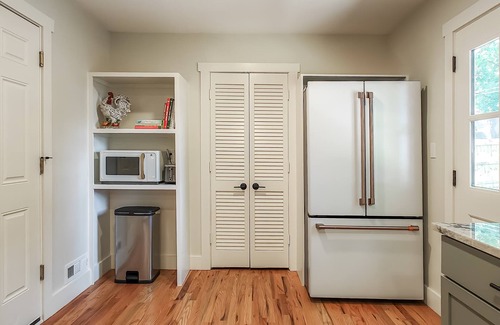 Overland Park House | Overland Park Beauty! 3BD 2BA New Listing!