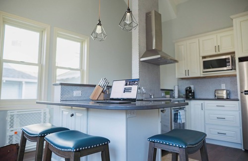 Overlook House | Overlook Cottage, Upscale 2 bedroom and 2 bath