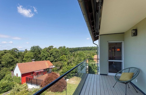 Marienhagen House | Overlook Lodge - 5-star vacation home in the Kellerwald forest on Lake Edersee