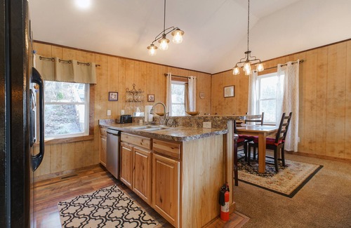 Rileyville House | Overlook Mountain Supercabin