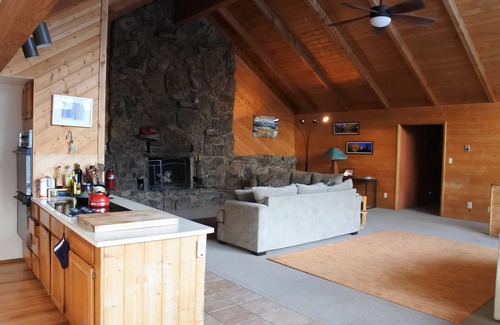 Carbondale House | Overlook the Crystal River with amazing views of the Elk Mountains!