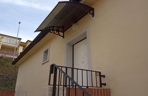 Scarlino Apartment | overlooking the Maremma