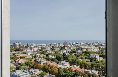 Marina Centro Apartment | Overlooking the Sea Apartment