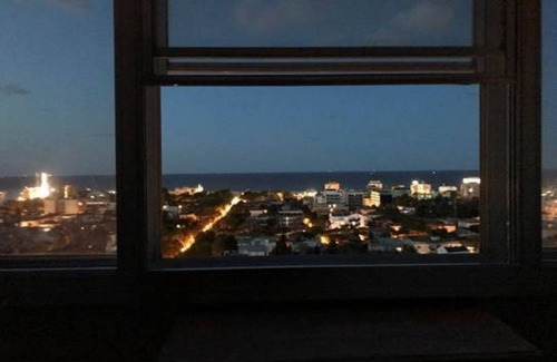 Marina Centro Apartment | Overlooking the Sea Apartment