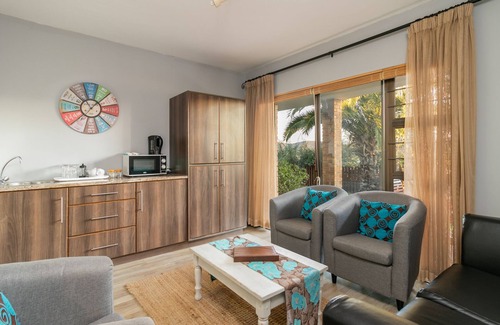 Paradise House | Overmeer Guest House