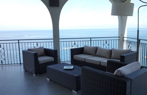 Massa Lubrense Villa | Overview exclusive seaside villa in Sorrento Peninsula