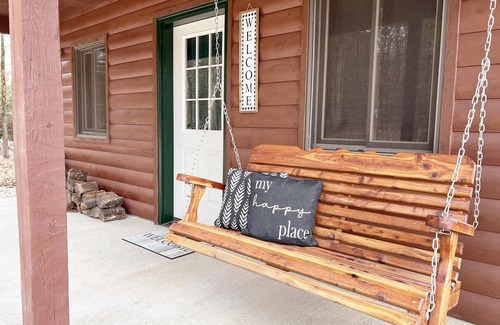Pittsburg Cabin | Owls Nest cabin with hot tub near Pomme de Terre lake!
