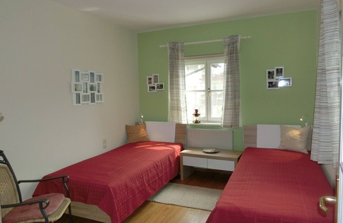Donaustadt House | own house in Vienna 21