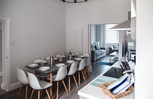 Llandudno Cottage | Oxford House