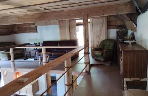 Sainte-Croix-aux-Mines House | Oyé