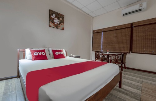 San Chao Pho Suea Hotel | OYO 1089 Baan Boran