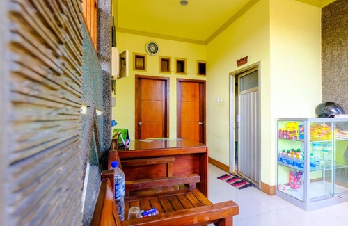 Mataram Hotel | OYO 1787 Sekardiyu Guesthouse