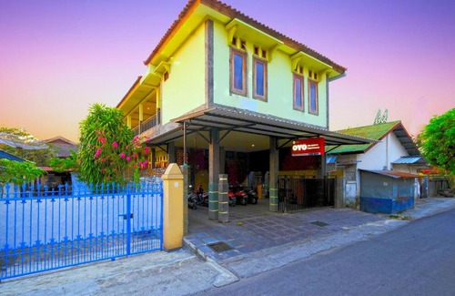 Mataram Hotel | OYO 1787 Sekardiyu Guesthouse
