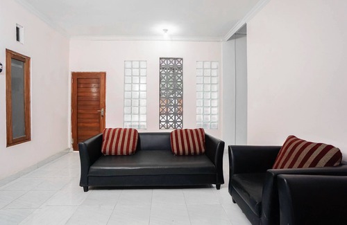 Sleman Hotel | OYO 3006 Falisha Homestay Syariah