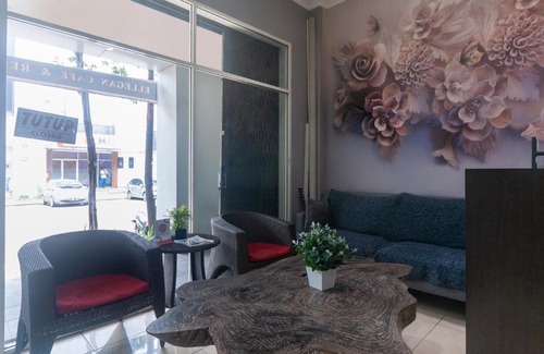 Tangerang Hotel | OYO 3216 Ellegan Residence