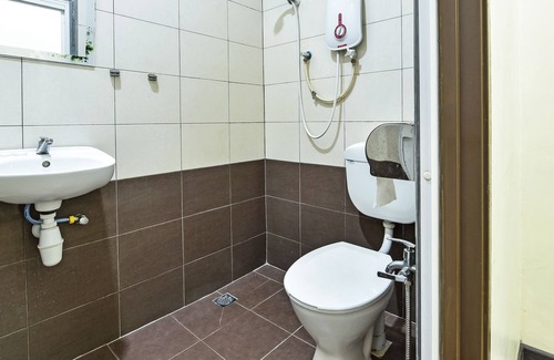 Bekasi Hotel | OYO 3456 Citara Jaya Guesthouse