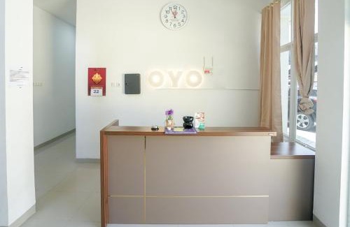 Sukarami Hotel | OYO 443 Hotel Barlian