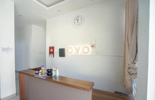 Sukarami Hotel | OYO 443 Hotel Barlian