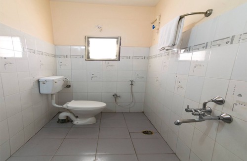 Dabagardens Hotel | OYO 5660 Hotel Sree Residency