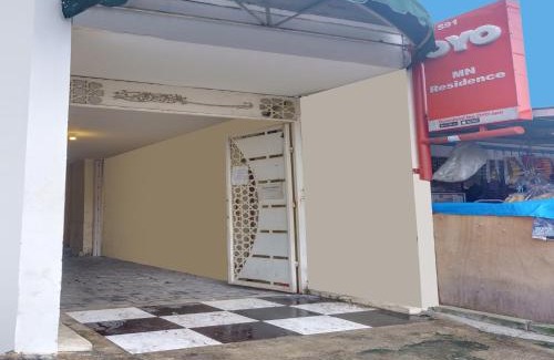 East Jakarta Hotel | OYO 591 Mn Residence Syariah
