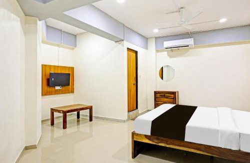 Gandhinagar Hotel | OYO 83492 Hotel Royal Park