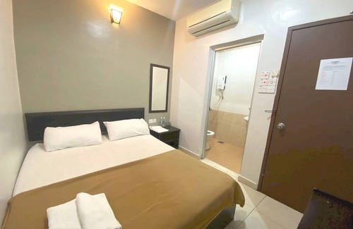 Lumut Hotel | OYO 89715 CK Hotel 2