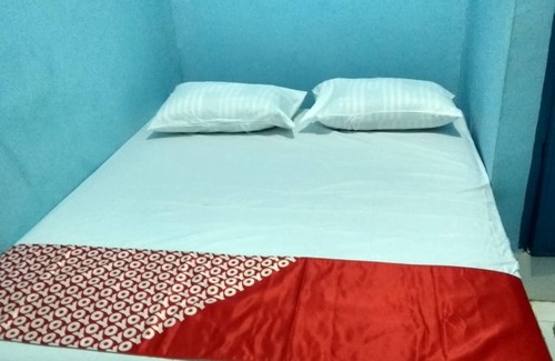 Makassar Hotel | OYO 90001 Homestay 47 Latanete Near Living Plaza