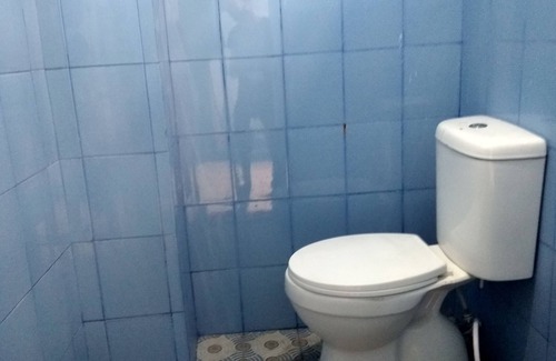 Makassar Hotel | OYO 90001 Homestay 47 Latanete Near Living Plaza
