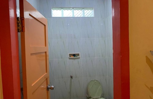 Jeneponto Hotel | OYO 90770 Wisma Rima Melati