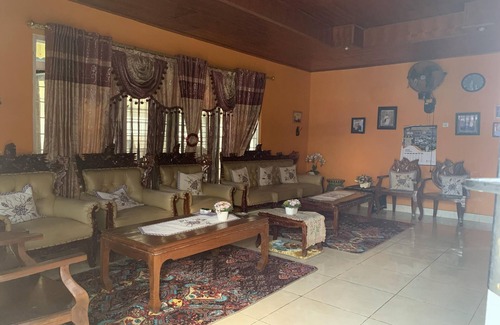 Bulukumba Hotel | OYO 90816 Wisma Awal Fajar Syariah Near Mars Gym Bulukumba