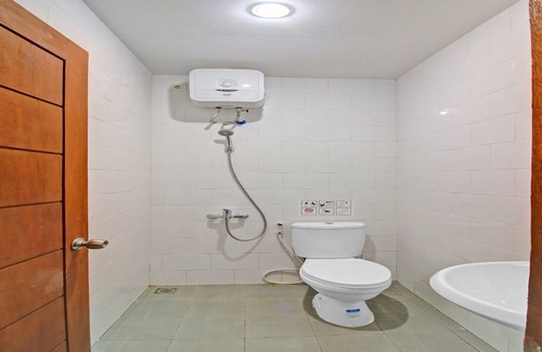 Mataram Hotel | OYO 90820 Madania Guesthouse Syariah