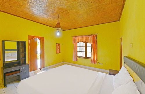 Munduk Hotel | OYO 91100 Pondok Kusuma Wisata