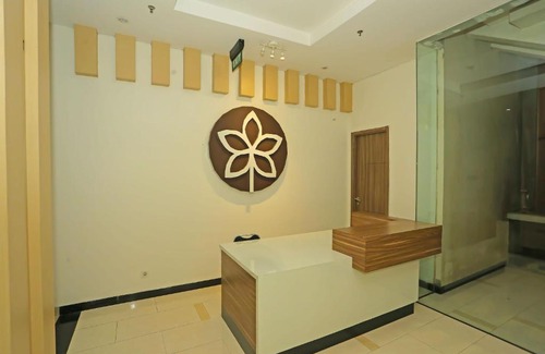 East Jakarta Hotel | OYO 91734 Bp Room