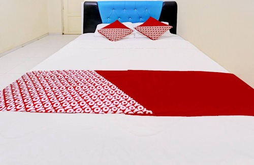 Batam Hotel | OYO 92261 Aulia Homestay Syariah