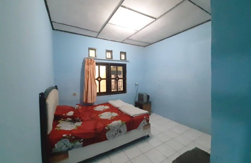 Cisarua Hotel | OYO 93018 Wisma Jayakarta