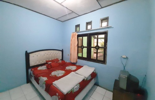 Cisarua Hotel | OYO 93018 Wisma Jayakarta