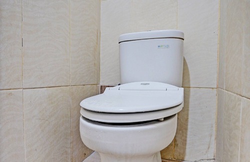 Surabaya Hotel | OYO 93112 Garden Homestay 3 Merlion