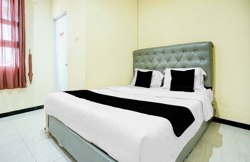 Palembang Hotel | OYO 94806 Kostel 97