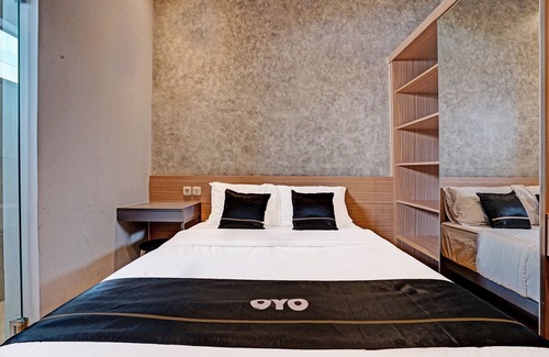 Depok Hotel | OYO Capital O 91348 Keenan Living