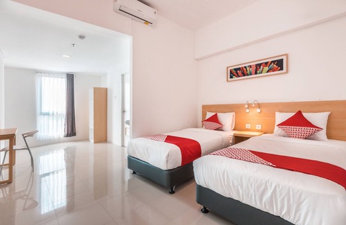 Tangerang Hotel | OYO Flagship 1170 The Habitat Karawaci