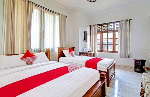 Munduk Hotel | OYO Homes 91091 Desa Wisata Umejero