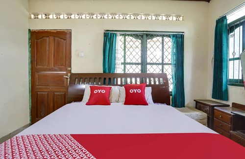 Munduk Hotel | OYO Homes 91094 Desa Wisata Banyuatis