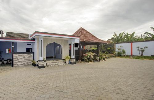 Rajabasa Hotel | OYO Life 3982 Azka Homestay Syariah