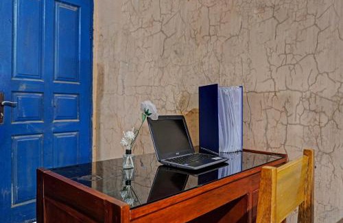 Karawang Hotel | OYO Life 92684 Kost Mutiara Nirwana