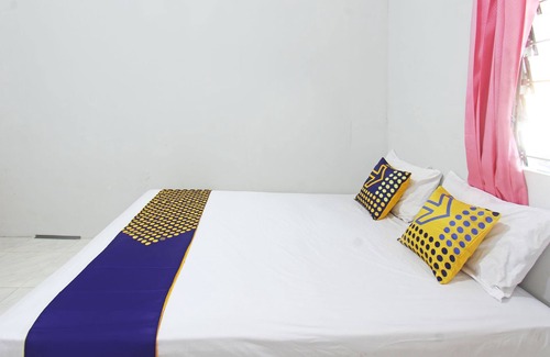 Gondang Hotel | OYO Life 92960 Rumah Kos Kita