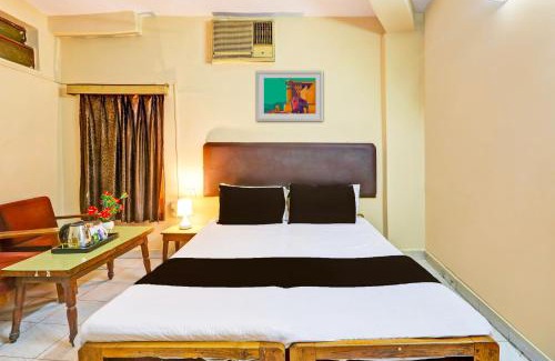 Hyderabad Hotel | OYO SHIVA LODGE