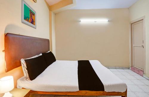 Hyderabad Hotel | OYO SHIVA LODGE