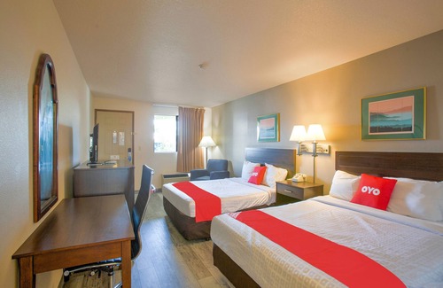 Woodland Hotel | OYO Woodland Hotel and Suites