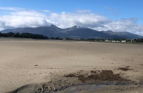 Newcastle Apartment | Oyster Bay Holiday Apartment Dundrum